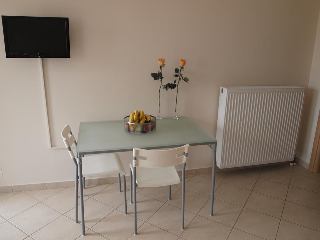 Apartment Salesi Megalopolis